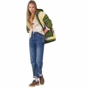 Pilcro Anthropologie The Bow Boyfriend Jeans | Size 30
